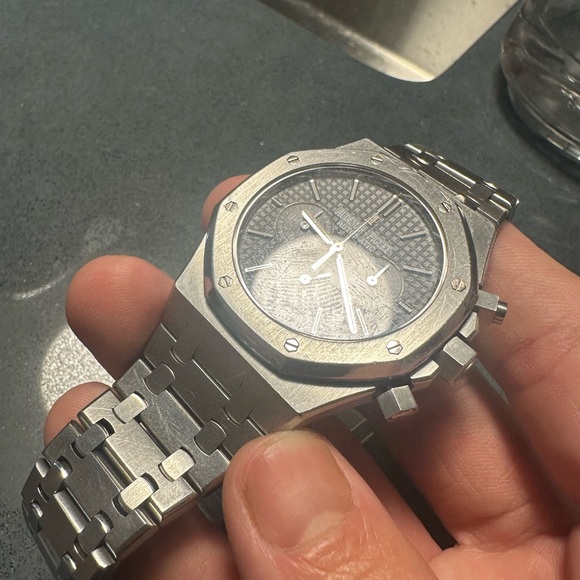 Audemars Piguet-2016-2018 pre-owned Royal Oak 41mm - Picture 6 of 7